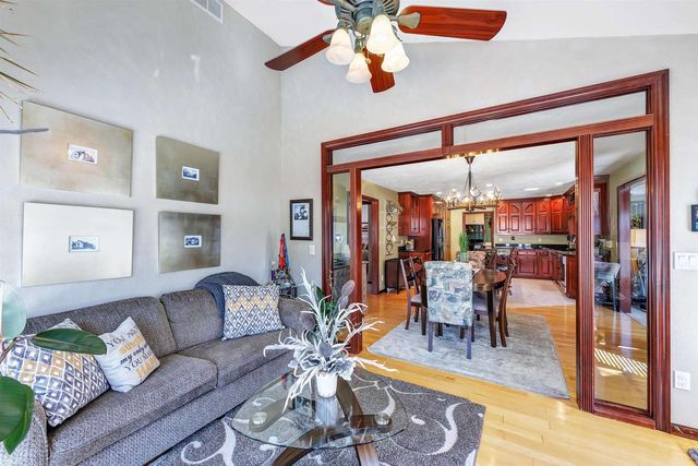 1642 DIAMOND DRIVE, Green Bay, WI 54311