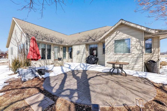 1642 DIAMOND DRIVE, Green Bay, WI 54311