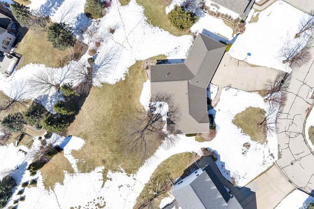 1642 DIAMOND DRIVE, Green Bay, WI 54311