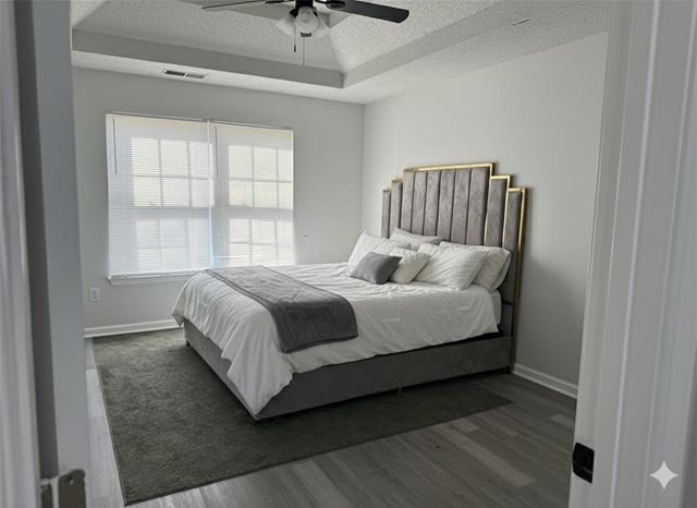 8258 Champion Trail, Fairburn, GA 30213