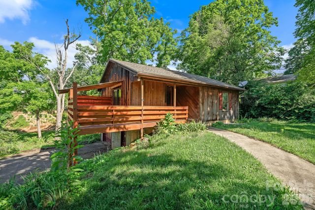 53 Wanoca Avenue, Asheville, NC 28803