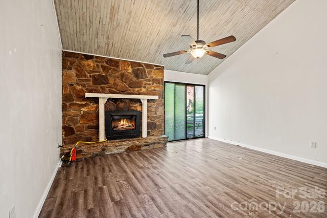 53 Wanoca Avenue, Asheville, NC 28803