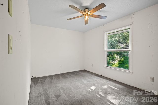 53 Wanoca Avenue, Asheville, NC 28803