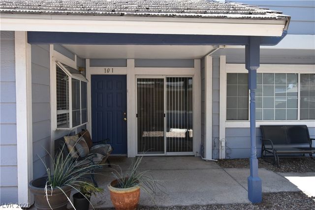 5851 Medallion Drive 101, Las Vegas, NV 89122