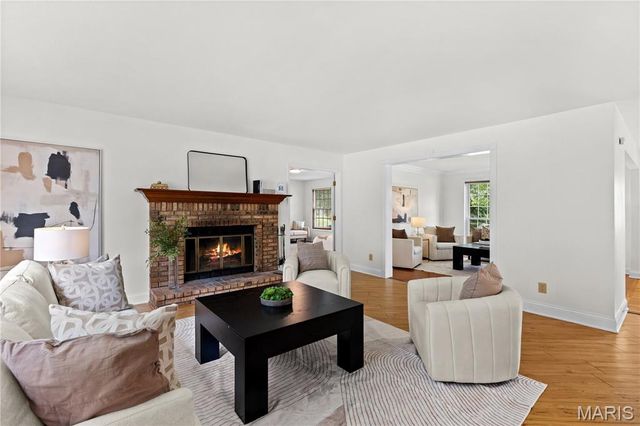 2701 Wellington Drive, Florissant, MO 63033