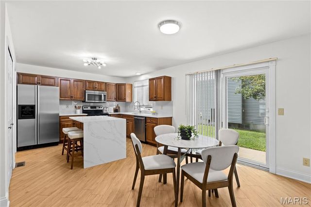 2701 Wellington Drive, Florissant, MO 63033