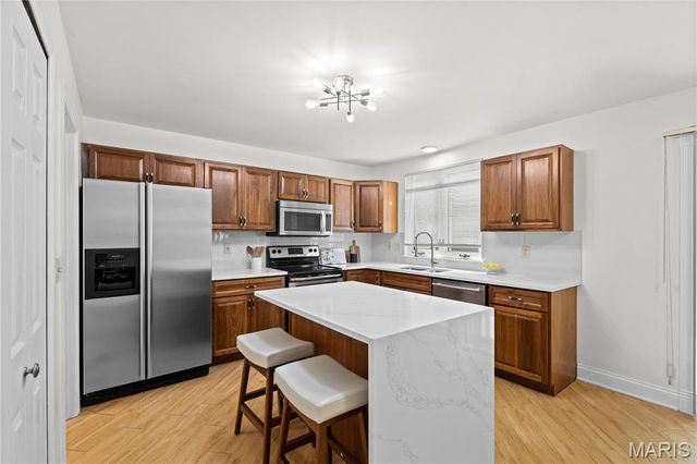 2701 Wellington Drive, Florissant, MO 63033