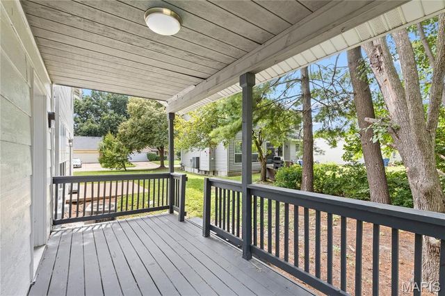 2701 Wellington Drive, Florissant, MO 63033