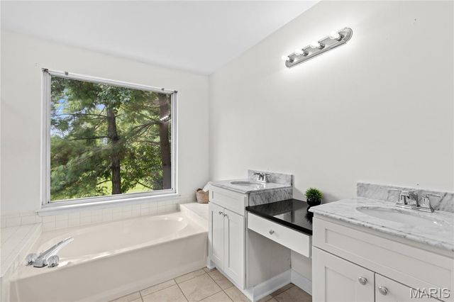2701 Wellington Drive, Florissant, MO 63033