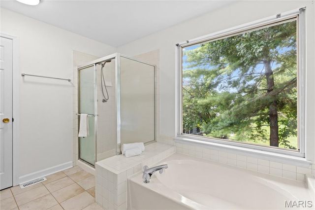 2701 Wellington Drive, Florissant, MO 63033