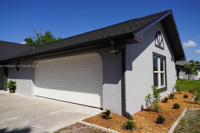 563 PRESQUE ISLE DRIVE, Port Charlotte, FL 33954