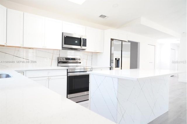 563 PRESQUE ISLE DRIVE, Port Charlotte, FL 33954