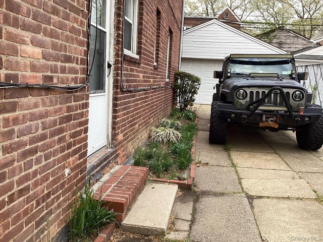 7553 197th Street, Fresh Meadows, NY 11366
