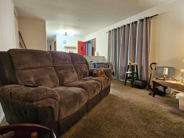 742 E Smith Street, Springfield, MO 65803