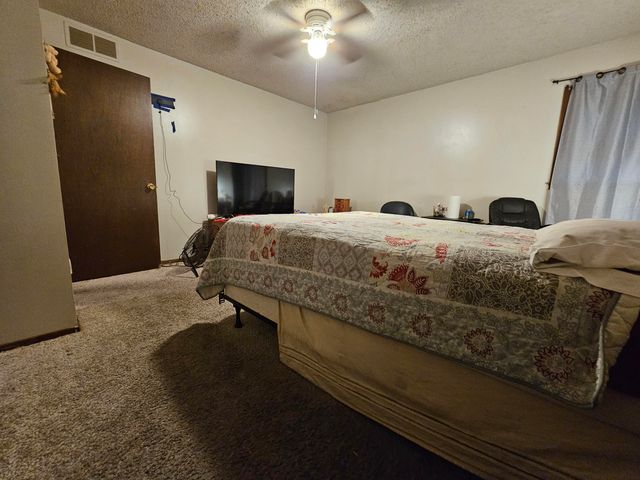 742 E Smith Street, Springfield, MO 65803