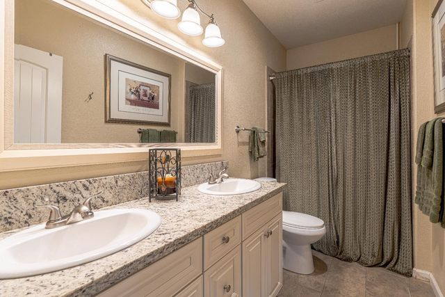 728 Patton Dr, Roseville, CA 95747