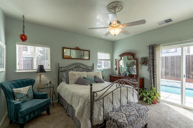 728 Patton Dr, Roseville, CA 95747