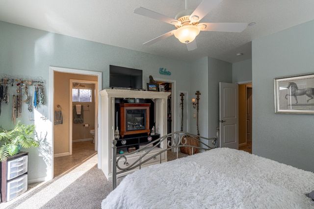 728 Patton Dr, Roseville, CA 95747