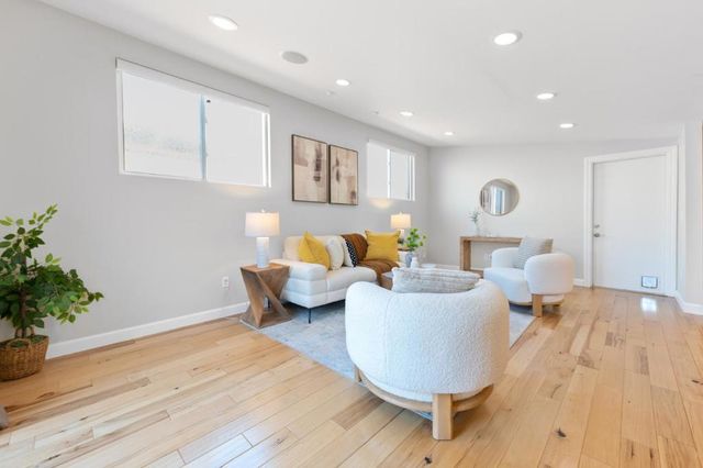 785 Lakechime Drive, Sunnyvale, CA 94089