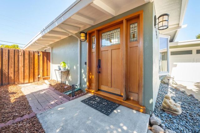 785 Lakechime Drive, Sunnyvale, CA 94089