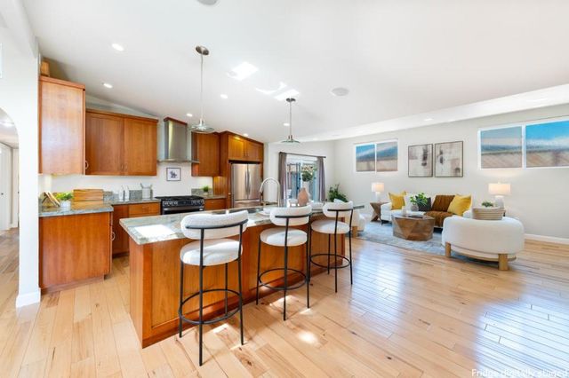 785 Lakechime Drive, Sunnyvale, CA 94089