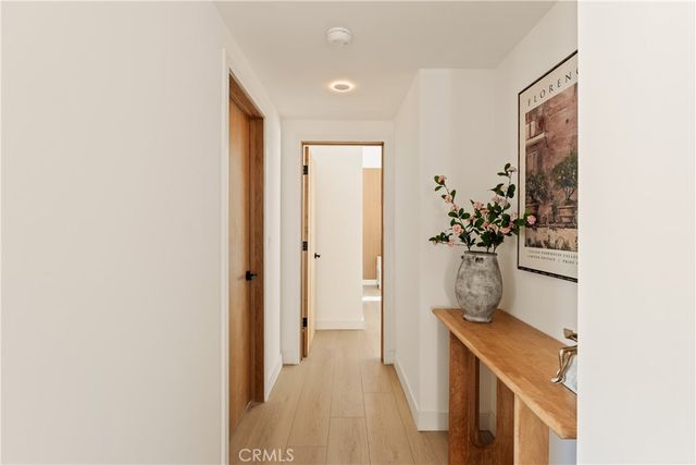 5105 Tendilla, Woodland Hills, CA 91364