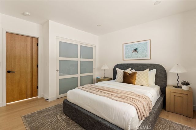 5105 Tendilla, Woodland Hills, CA 91364