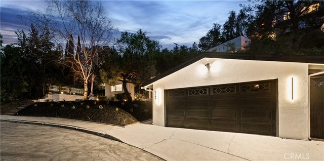 5105 Tendilla, Woodland Hills, CA 91364