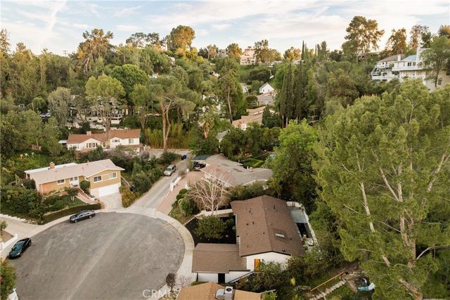 5105 Tendilla, Woodland Hills, CA 91364