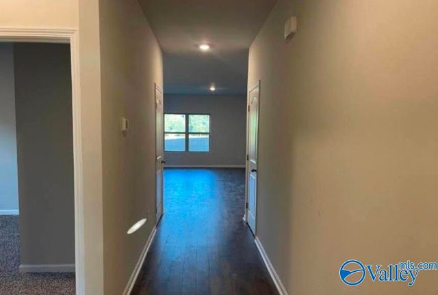 101 NE Canonbury Drive NE, New Market, AL 35761