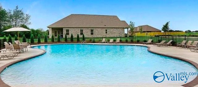 101 NE Canonbury Drive NE, New Market, AL 35761