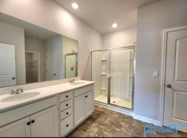 101 NE Canonbury Drive NE, New Market, AL 35761