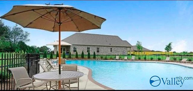 101 NE Canonbury Drive NE, New Market, AL 35761