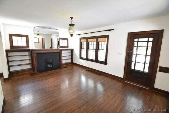 445 Oakland Park Avenue, Columbus, OH 43214