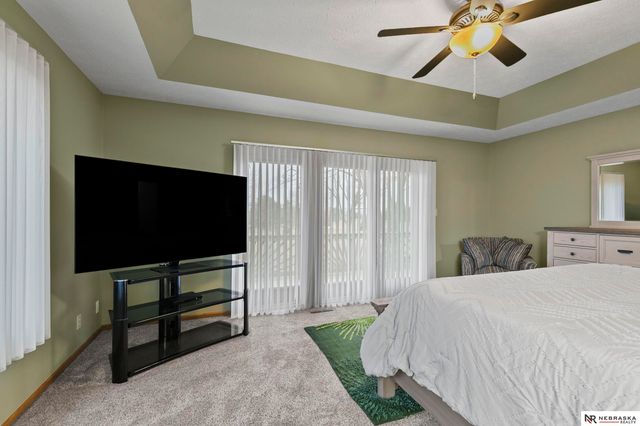 1325 N 8th Street, Seward, NE 68434