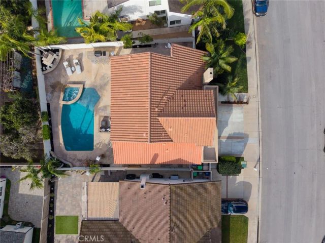 969 Azalea Drive, Costa Mesa, CA 92626