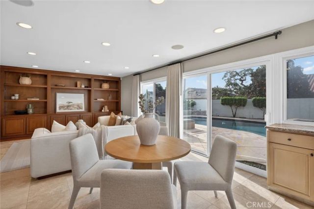 969 Azalea Drive, Costa Mesa, CA 92626