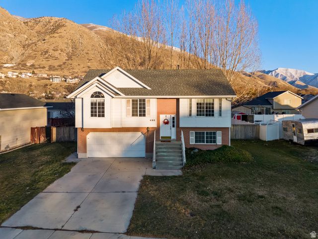 490 N 400 E, Springville, UT 84663