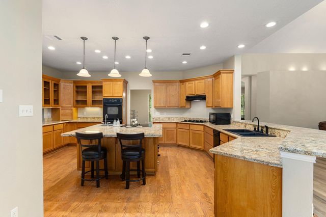 6603 Ranch Creek Court, Magnolia, TX 77354