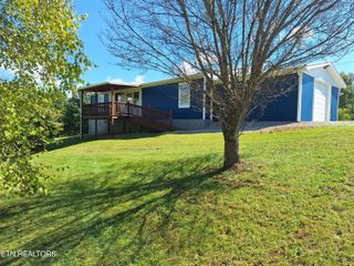 260 Tilley Rd, Madisonville, TN 37354