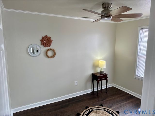 7279 Howerton Rd, Dunnsville, VA 22454