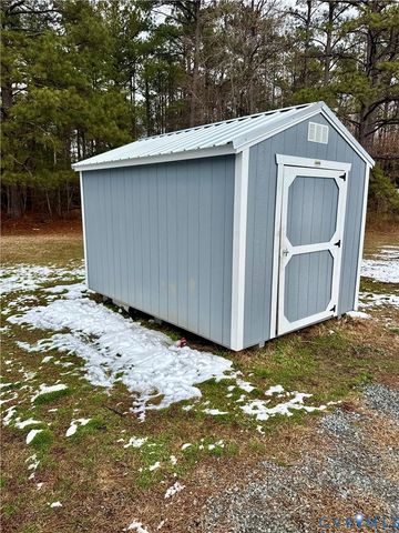 7279 Howerton Rd, Dunnsville, VA 22454