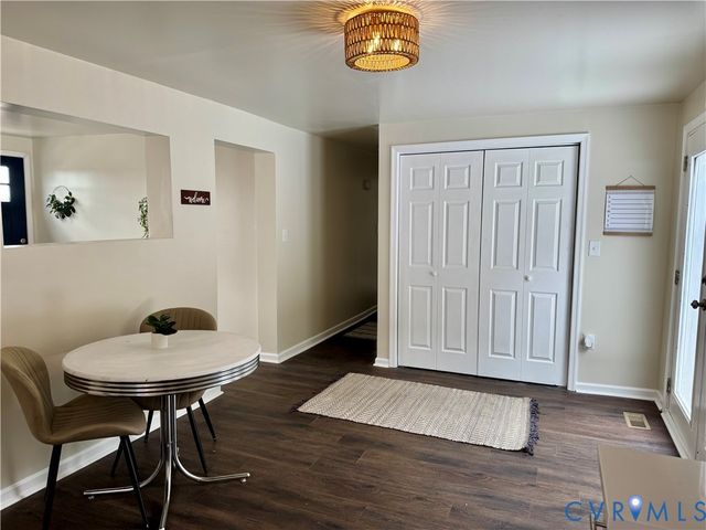 7279 Howerton Rd, Dunnsville, VA 22454