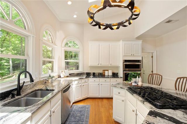 2935 Coles Way, Atlanta, GA 30350