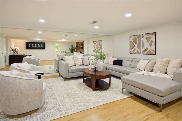 2935 Coles Way, Atlanta, GA 30350