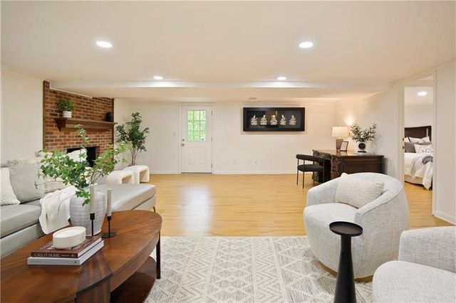 2935 Coles Way, Atlanta, GA 30350