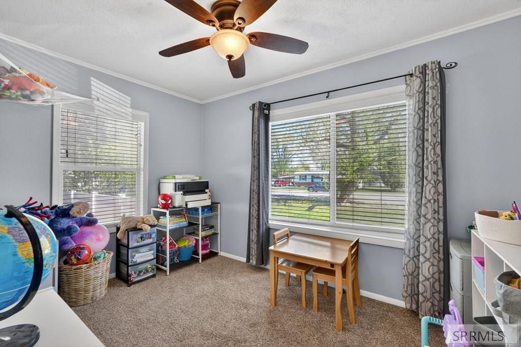 Image 11 of property listing at 669 University Avenue, Blackfoot, ID 83221