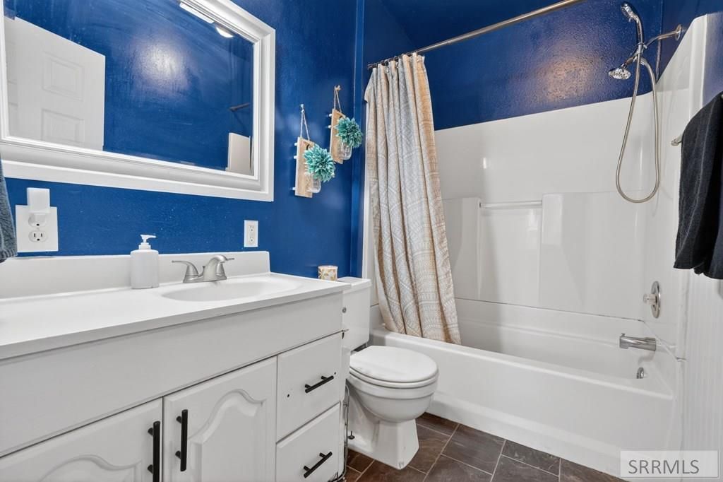 Image 13 of property listing at 669 University Avenue, Blackfoot, ID 83221
