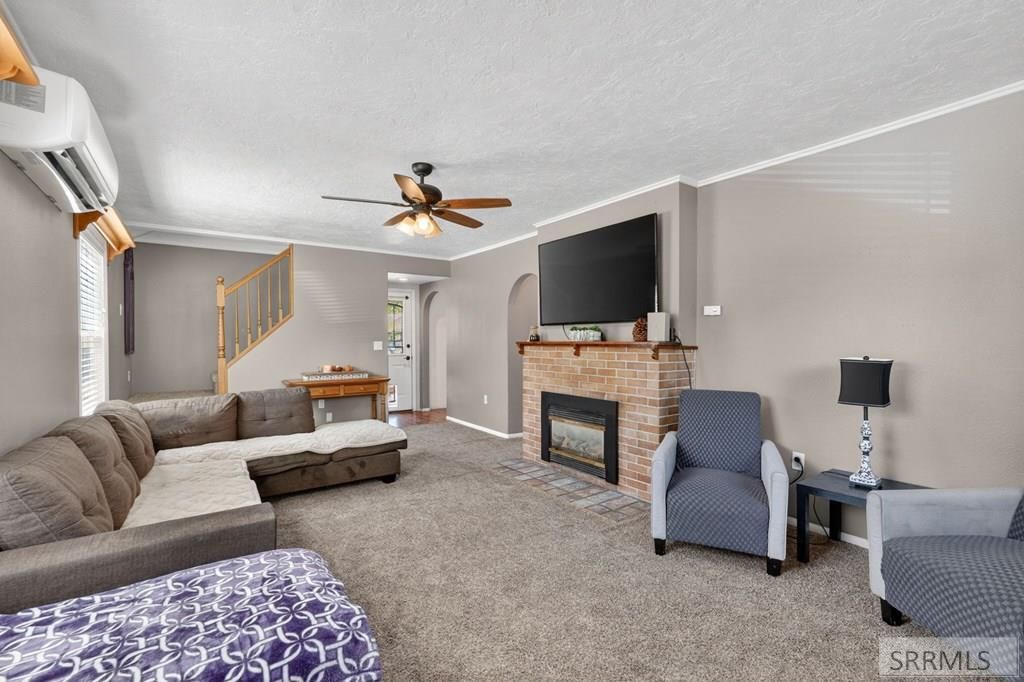 Image 2 of property listing at 669 University Avenue, Blackfoot, ID 83221