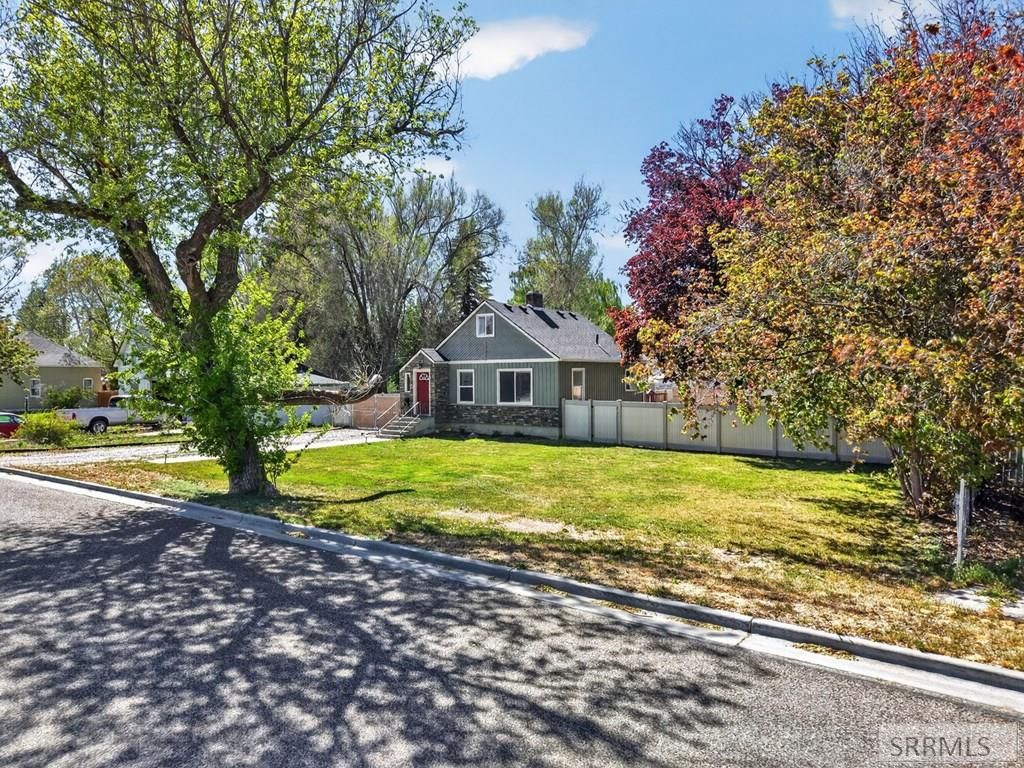 Image 33 of property listing at 669 University Avenue, Blackfoot, ID 83221
